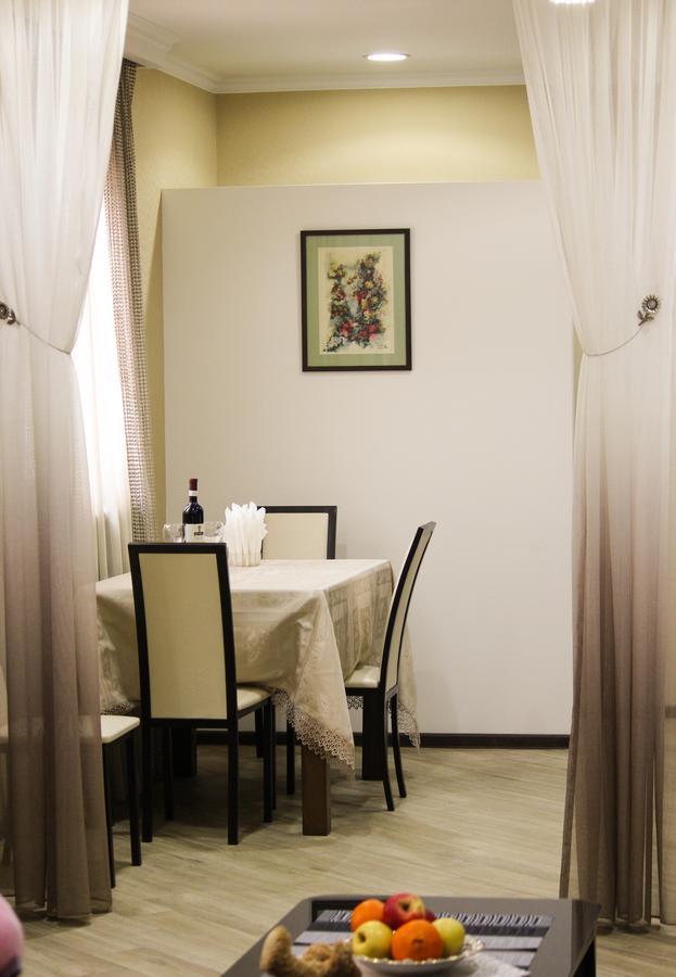 Lasha Apartment Tbilisi Ngoại thất bức ảnh